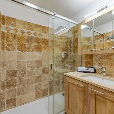 Le Domaine De La Baie-3 By Interhome