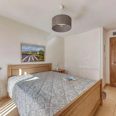 Lägenhet Le Domaine De La Baie-3 By Interhome *